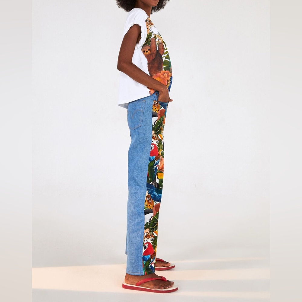 Levi’s x FARM Rio Ribcage Straight Jean - Picture 2 of 9